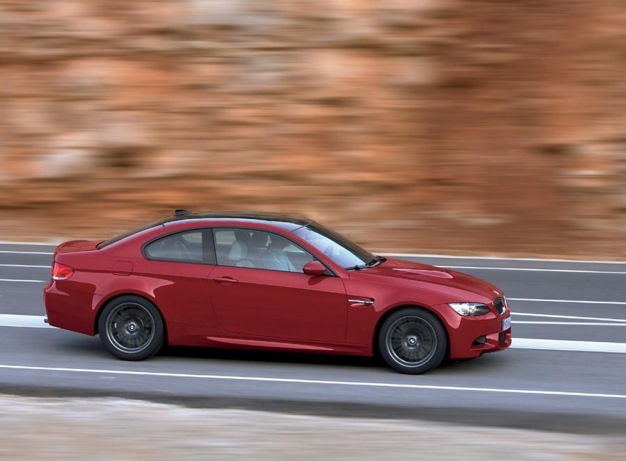  BMW M3 2008 года  (фото 124 из 219)